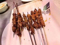 -夯鱼烤鱼·尔滨地标美食(国展店)