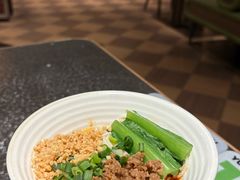 -渔语鱼新川菜Bistro(万象天地店)