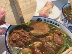 -镇南锅盖面馆(解放路店)