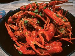 -巴厘龙虾·榜首油焖大虾(音乐学院·沿江酒馆店)