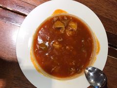 罗宋汤-玛格萝妮比萨屋(陆家浜路店)