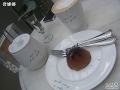 -agnès b. CAFE(ifc mallLA LOGGIA bis)