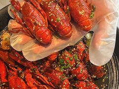 -肥肥虾庄·金牌油焖大虾(杨园滨江时代walk店)