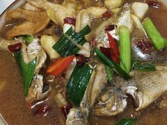 -鑫悦楼煎蟹·16年海鲜大排档