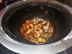 -锅来乐地锅鸡(安亭店)