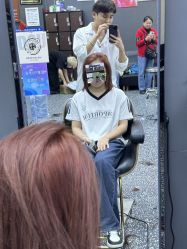 -藤野造型专业烫染接发