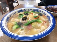三鲜馄饨-刘长兴(逸仙桥店)