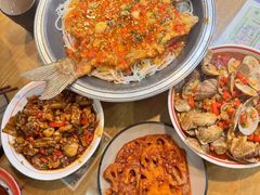 -堂瓦里·33年传统赣菜(第一街区店)