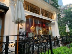 -秘密旅行Bonjour(黑金冠 江南西店)
