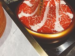 M8和牛-一绪に寿喜烧自助(世茂广场店)