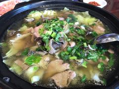 -谢老五跷脚牛肉·非遗传承店
