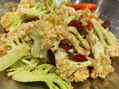 干锅有机花菜-泰煌鸡·上海白斩鸡·沪菜(平利店)