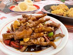 秘制凤爪-堂瓦里·33年传统赣菜(第一街区店)