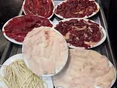 -一鼎牛鲜活牛肉城(晋江海峡国际食品城店)