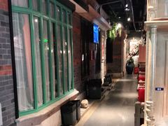-沪小胖小龙虾(淮海中路旗舰店)