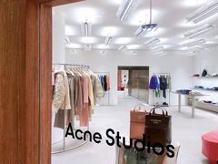 -Acne Studios(芮欧百货店)
