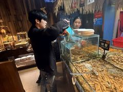 -领鲜活海鲜榴莲自助火锅(东门店)