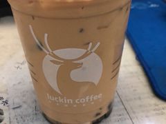 -瑞幸咖啡(宜兴万达金街店)
