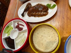 传统老北京果木烤鸭-东门烤鸭店(东华门店)