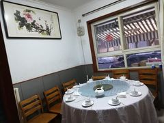 包厢-香满居张记小厨私房菜(青岛站店)