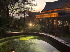 -七彩云南古滇温泉山庄