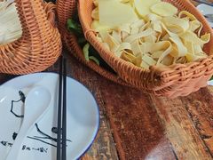 -皖北巫氏三胖地锅鸡(长淮总店)