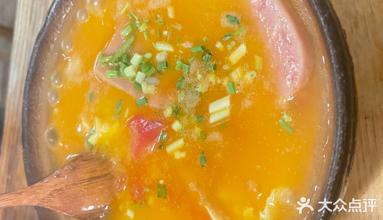 平价“米其林”餐厅—花吃嘴小食堂