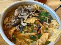 -丽丽三鲜螺蛳粉(田林路店)