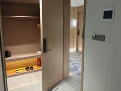 -雅宜酒店(广州黄埔大沙东地铁站店)