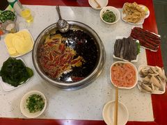-朱氏胖子烂火锅(洪崖洞店)