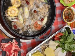 -金鼎雪山牦牛杂火锅(理县总店)