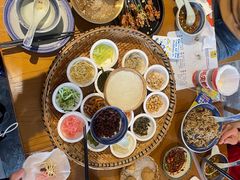 -包整·丝娃娃(甲秀楼景观店)