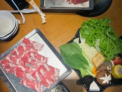 -呷哺呷哺(松北万象汇店)