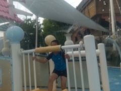 -汤山欢乐雪世界