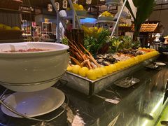 -广州万富希尔顿酒店·感趣自助餐厅·金秋蟹宴生蚝海鲜刺身烧烤