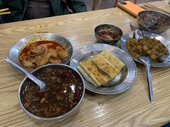 -白翔甜食店
