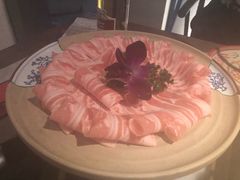 -尚尚仙·酸汤猪手·猪肚鸡火锅(华联万柳购物中心店)