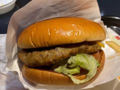 经典肉酱汁汁厚作牛肉汉堡单人餐-肯德基(宝龙店)
