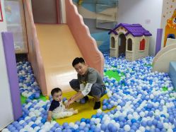 -孩子王童乐园(西安万象城店)