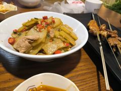 -琥珀老六龙虾(四里河店)