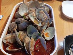 -华府九号海鲜烧烤大排档(龙域店)