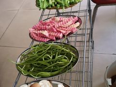 水性杨花-老石黑山羊毛驴肉火锅(金凯广场店)