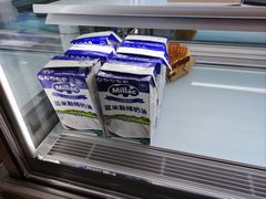 -卷们·现制生日蛋糕·蓝风车动物奶油(金源店)