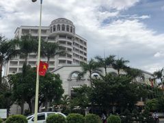 -芽庄日出海滩水疗酒店