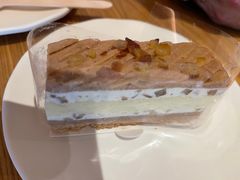 -星巴克臻选(呼和浩特维多利摩尔城店)