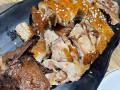 -冯烫烫跷脚牛肉·川菜小馆(武胜西街店)