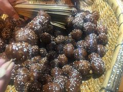 -邓记新一代糖油果子(四川煤管局供销公司职工宿舍店)