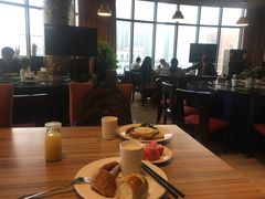 -北京望京华彩智选假日酒店