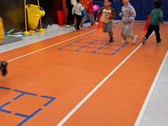 -悦动体能篮球羽毛球网球(三里河店)