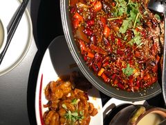 -麻六记(凤凰汇店)